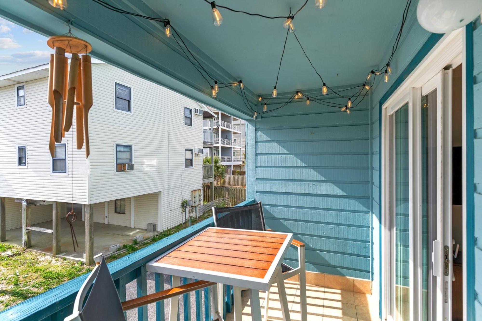 Hang Ten Hideaway, Pool, Condo, Parking - 6 Person Max Occupancy Carolina Beach Exterior foto