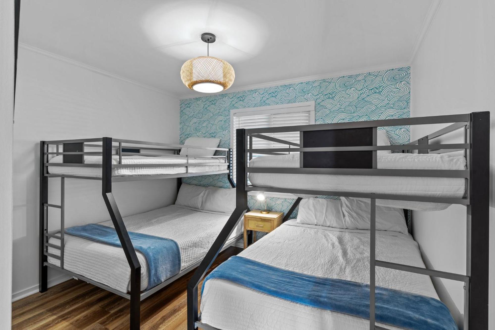 Hang Ten Hideaway, Pool, Condo, Parking - 6 Person Max Occupancy Carolina Beach Exterior foto